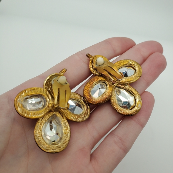 Clip on earrings - Picture 3 of 4